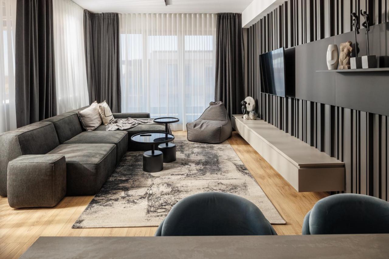 בראשוב Mandala Designer Apartments With Free Private Parking, Near Mall Coresi מראה חיצוני תמונה